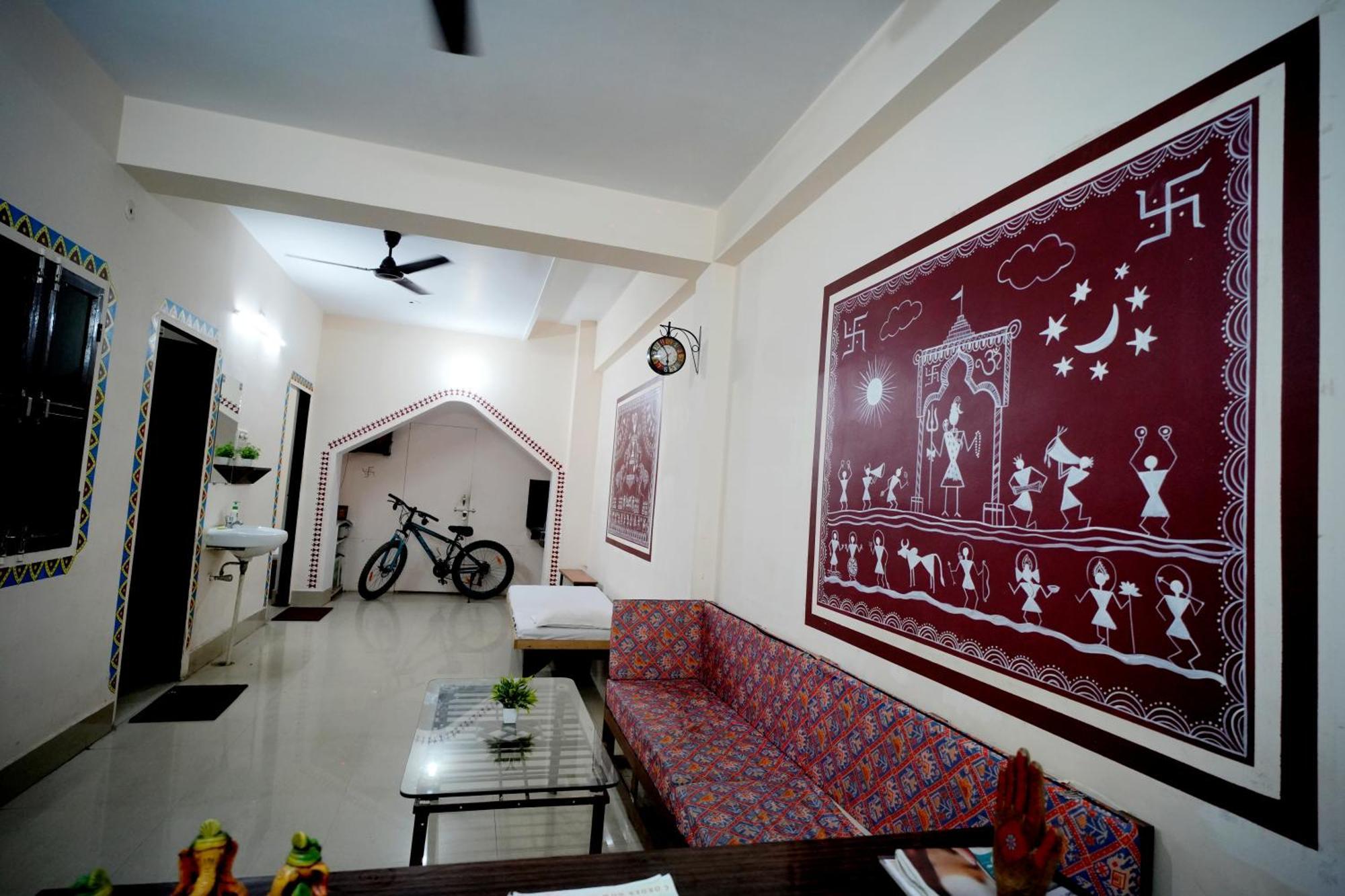 Banaras Gully House 500 Ft From The Ghats Varanasi Exteriör bild
