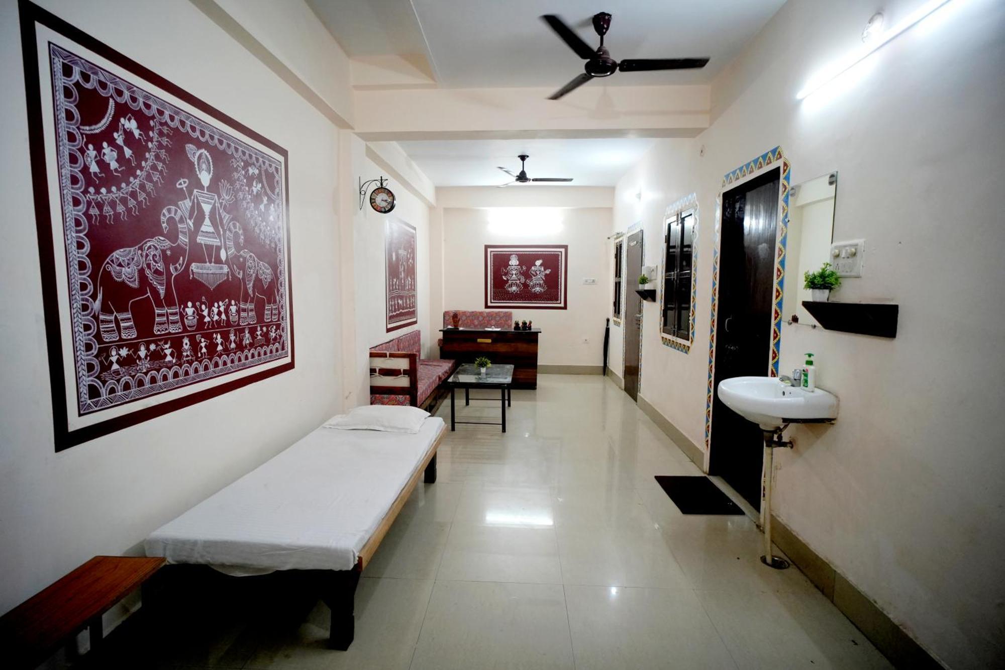 Banaras Gully House 500 Ft From The Ghats Varanasi Exteriör bild