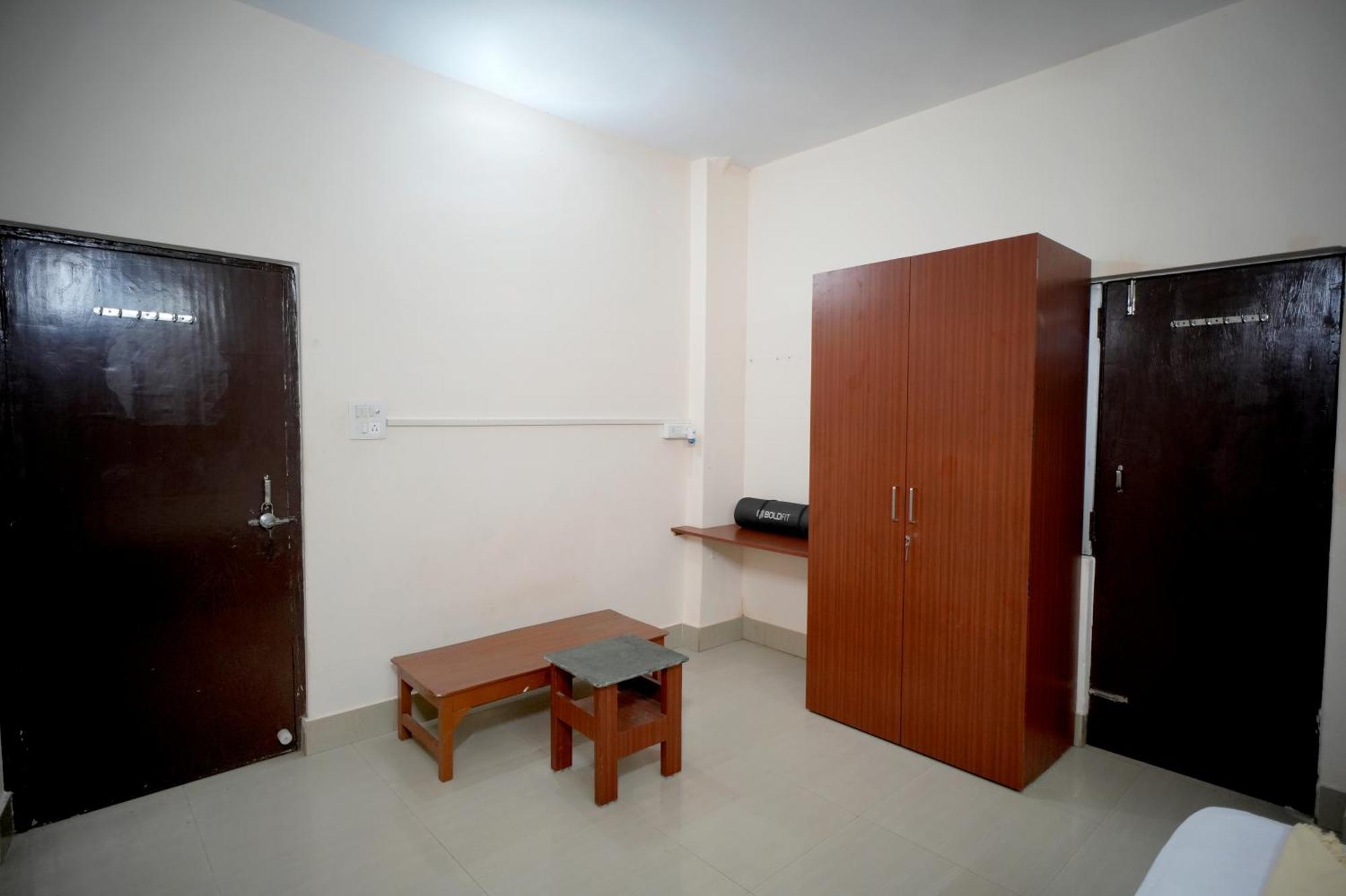 Banaras Gully House 500 Ft From The Ghats Varanasi Exteriör bild